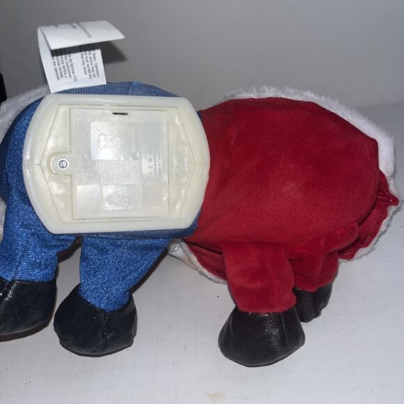 Kenny Rogers Dolly Parton Santa & Mrs Claus Animated Christmas Decor Gemmy - Picture 8 of 9